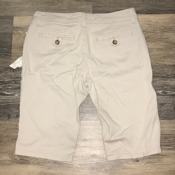 Girls 14R Justice Khaki Bermuda Shorts - Picture 2 of 4